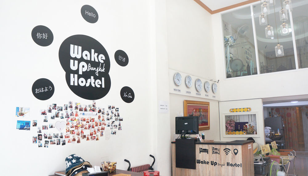 Wake Up Hostel 曼谷 外观 照片