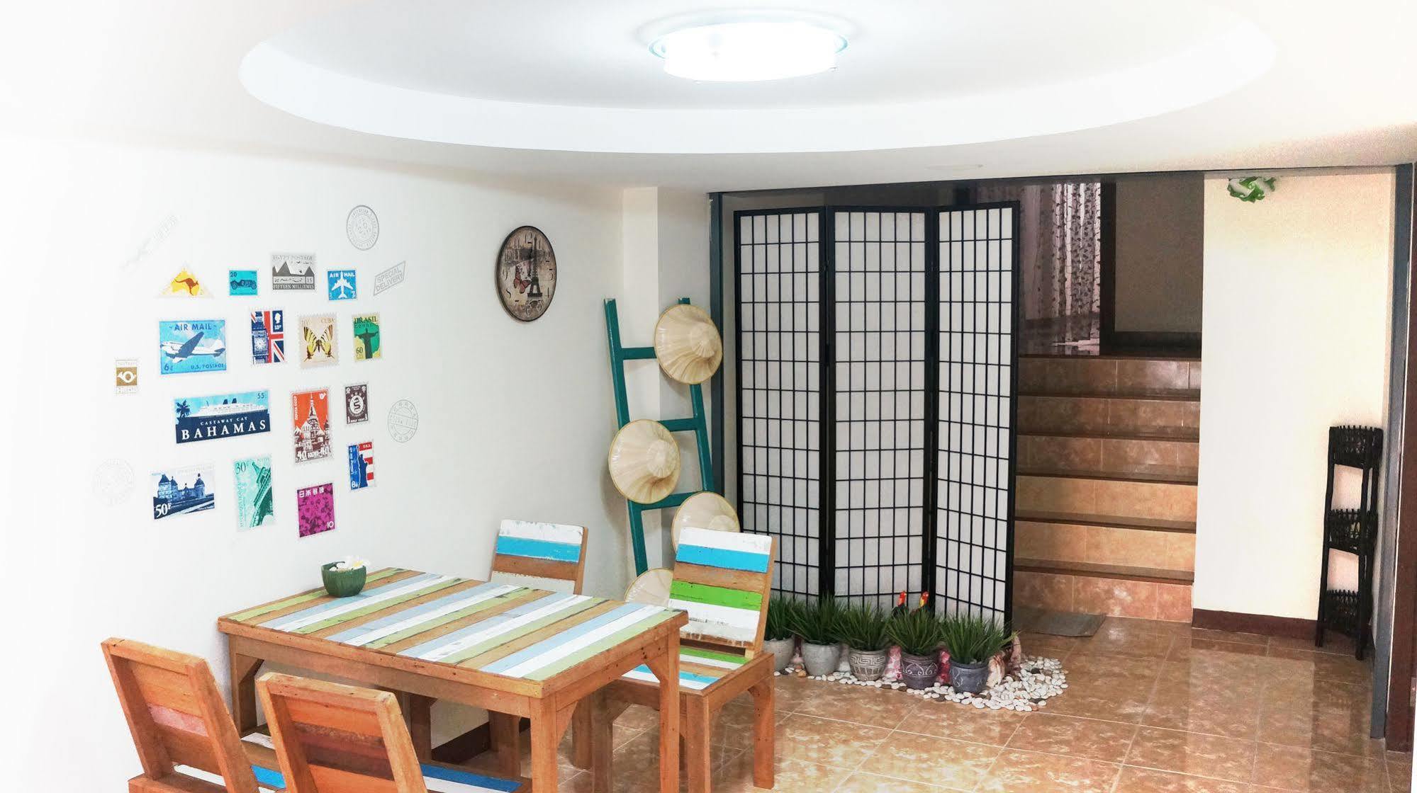 Wake Up Hostel 曼谷 外观 照片