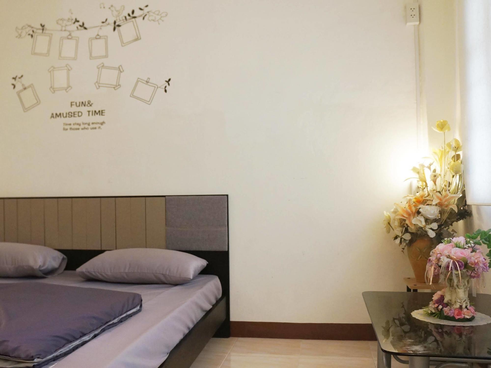 Wake Up Hostel 曼谷 外观 照片